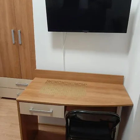 Apartment Jasna アパート *